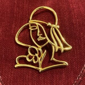 Vintage 1988 JJ Gold Tone Deco Lady in Hat Brooch